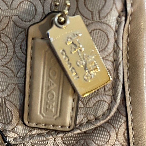 Coach Madison Pearlescent Khaki Georgie Op Art Convertible Satchel #A1420-30406 - Picture 7 of 11